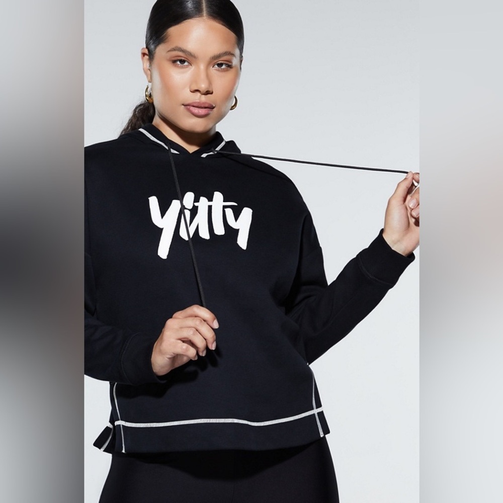 YITTY Black and White Women's Hoodie